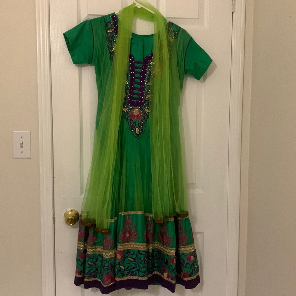 Beautiful Pakistani Dress